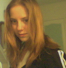 Ma tite emmerdeuse blondasse LoL